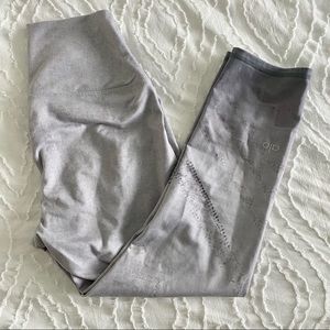 Alo leggings size small